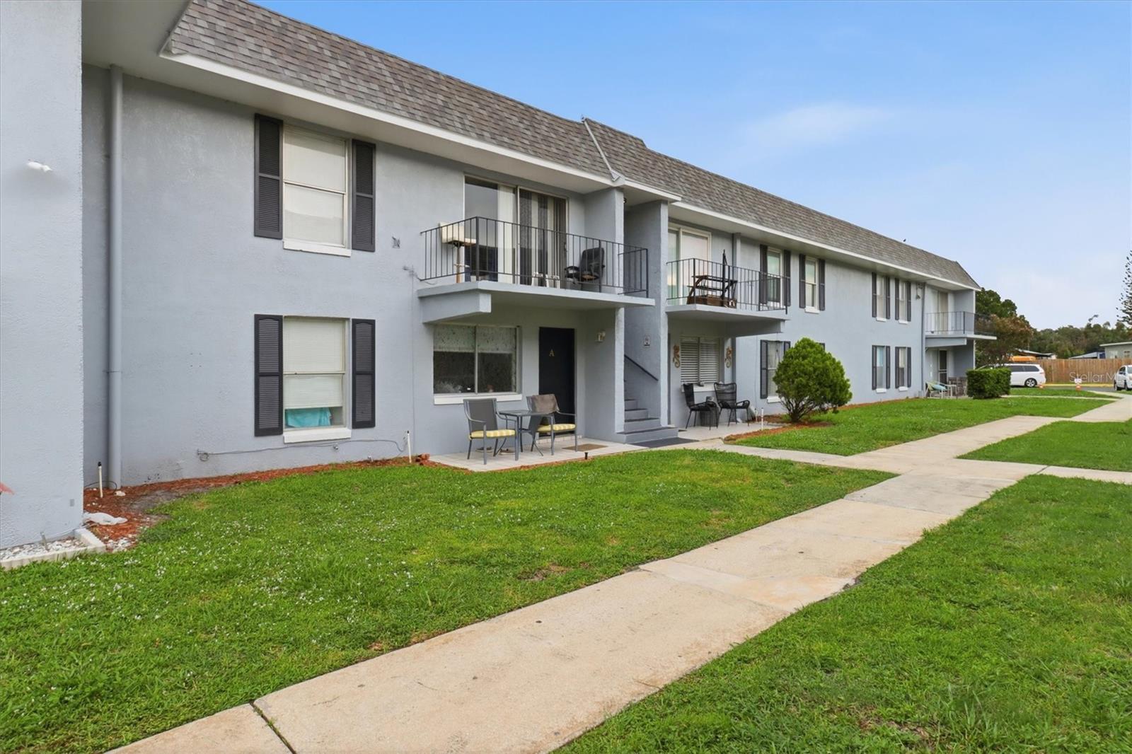931 W Oak Ridge Rd #b Property Photo 5