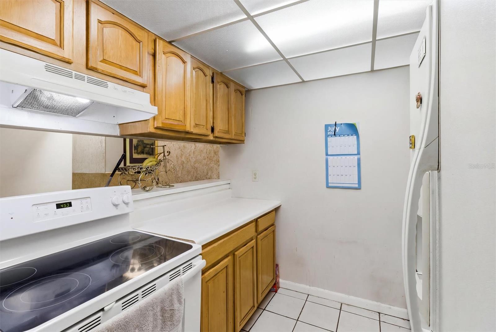 931 W Oak Ridge Rd #b Property Photo 7