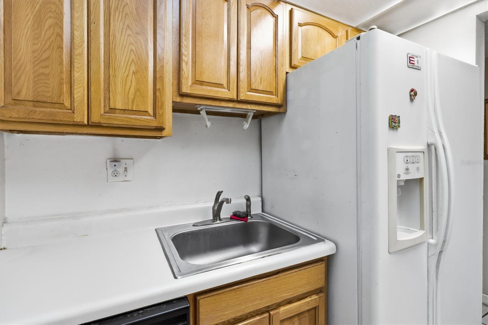 931 W Oak Ridge Rd #b Property Photo 8