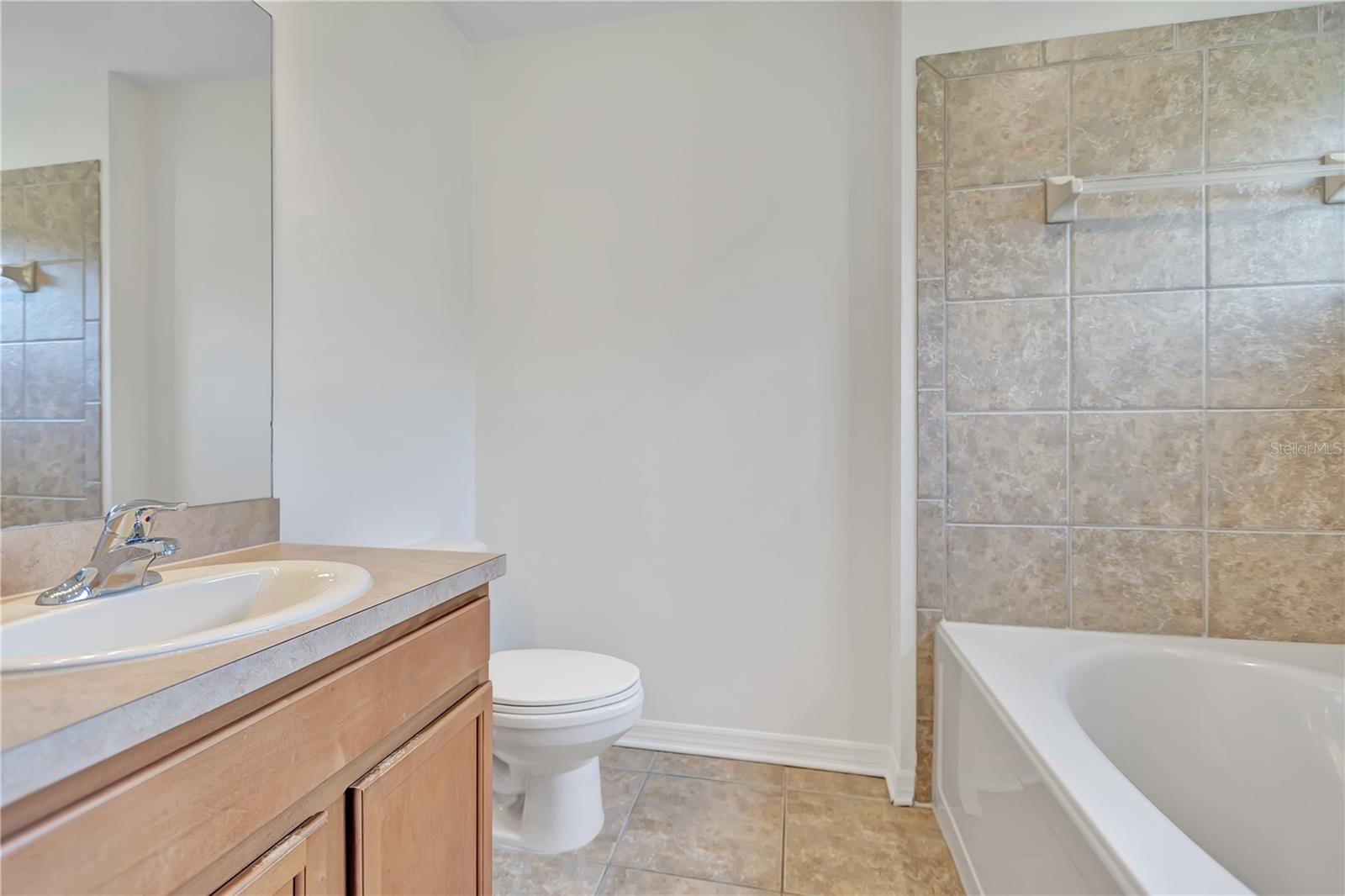 11531 84th Street Cir E #103 Property Photo 8
