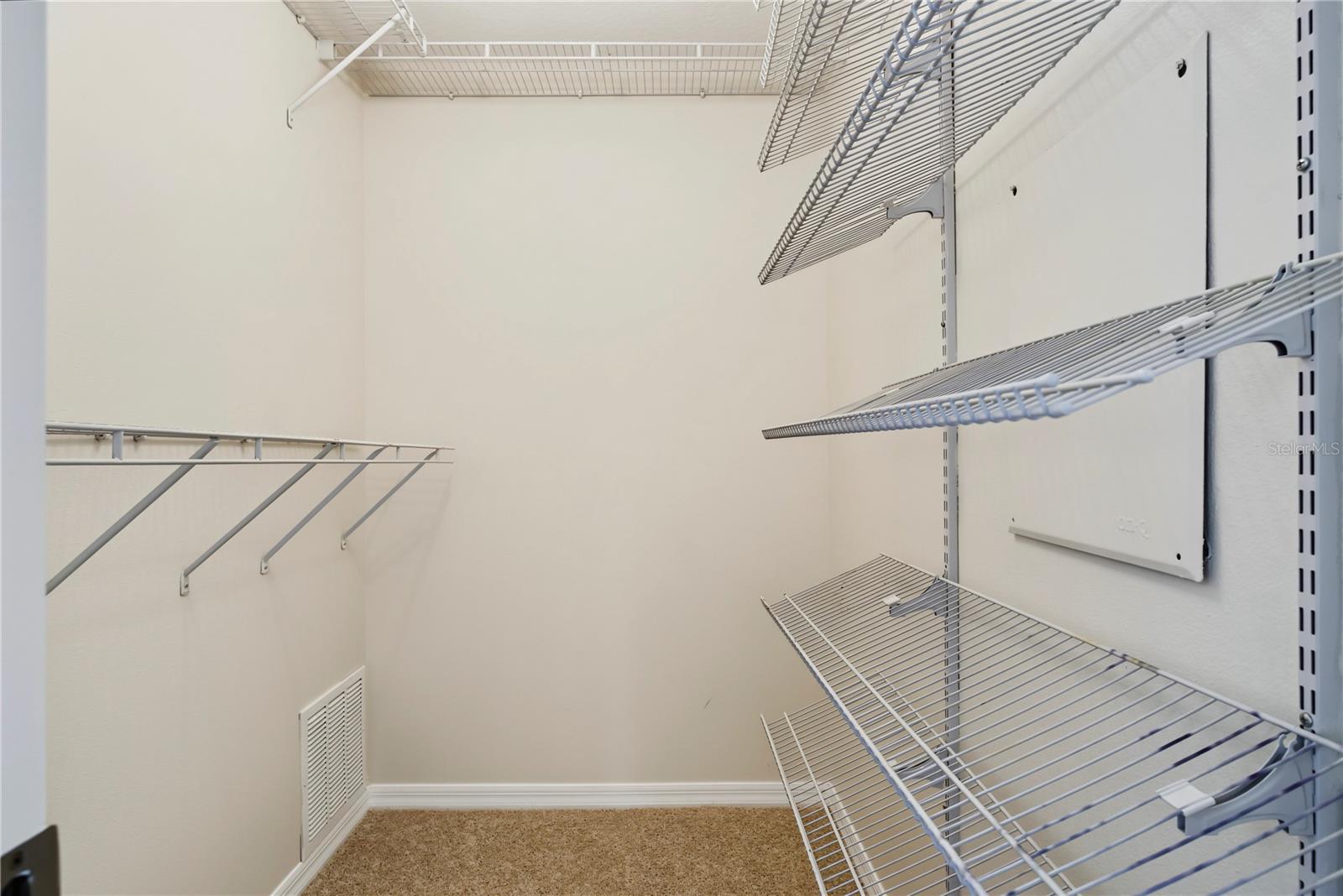 637 Grassy Stone Dr Property Photo 36
