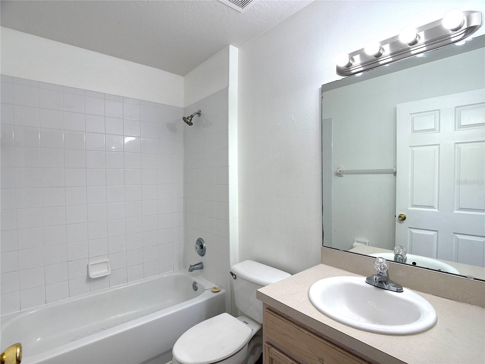 526 Pine Cone Dr Property Photo 21