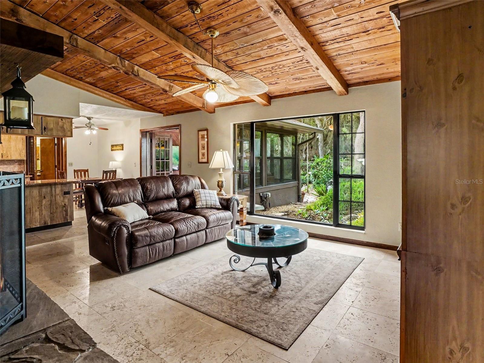 4870 Citrus Oak Ln Property Photo 15