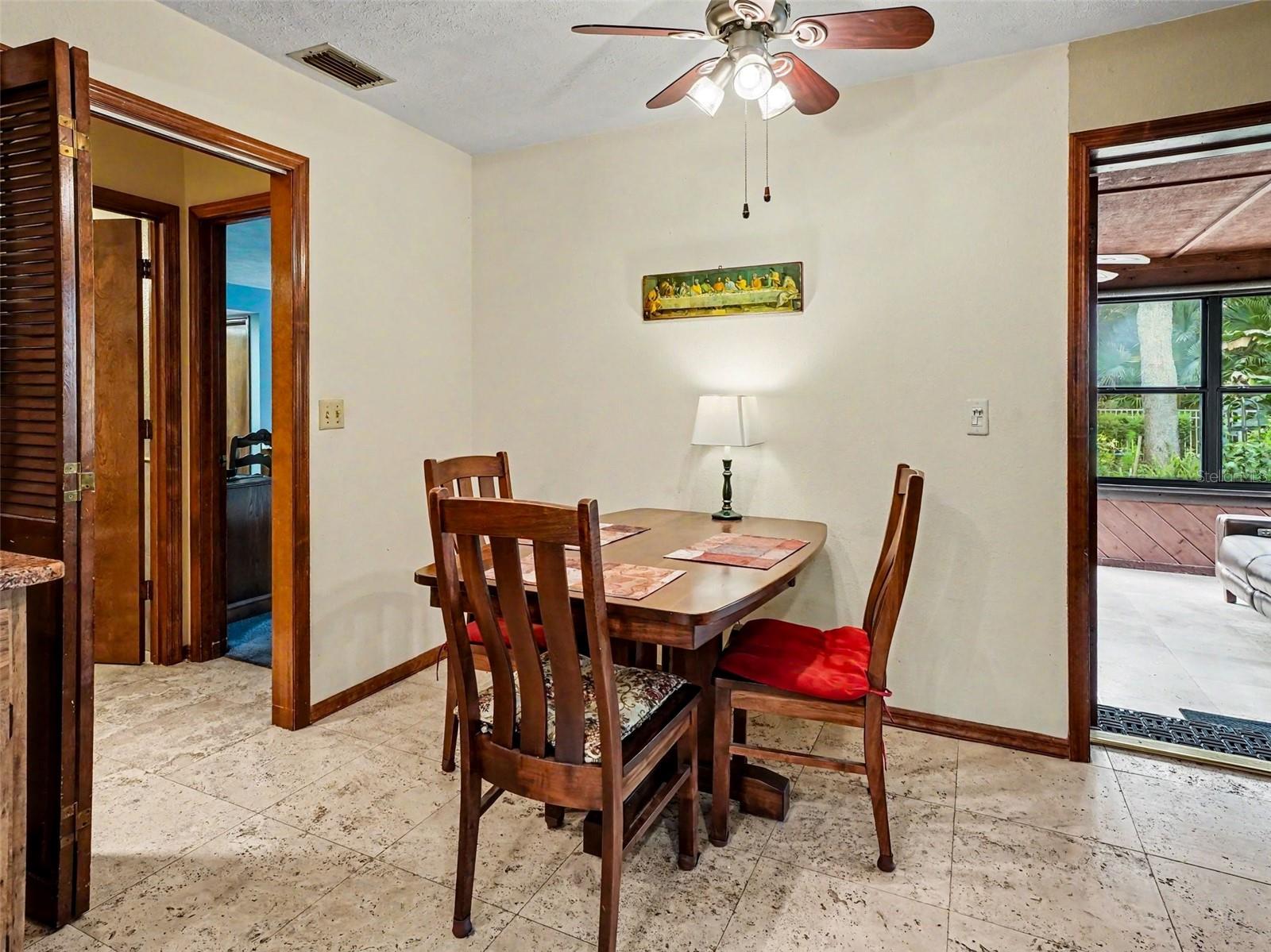 4870 Citrus Oak Ln Property Photo 31