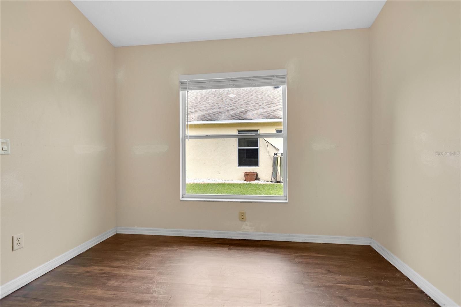 1422 Lake Shore Ranch Dr Property Photo 6
