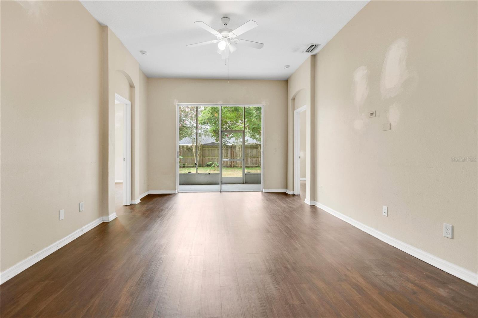 1422 Lake Shore Ranch Dr Property Photo 19
