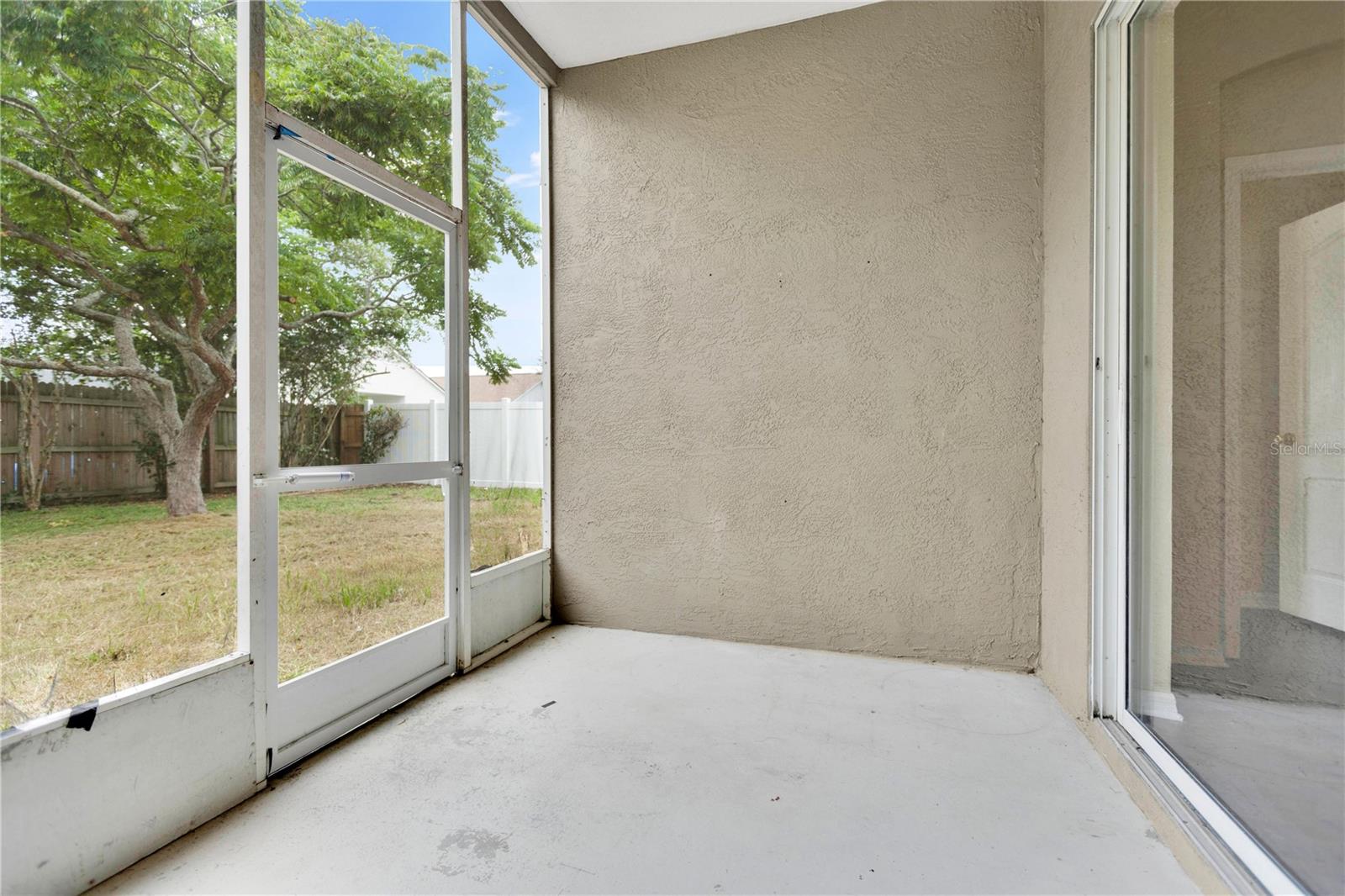 1422 Lake Shore Ranch Dr Property Photo 25