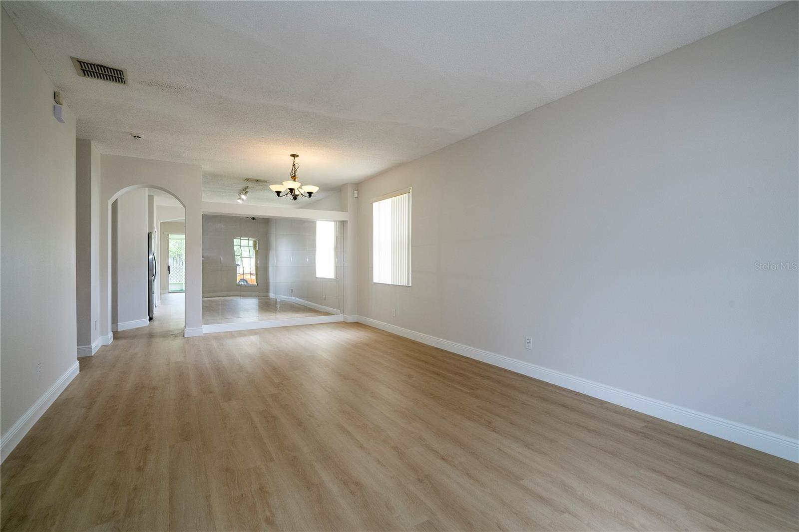 13827 Hawkeye Dr Property Photo 16