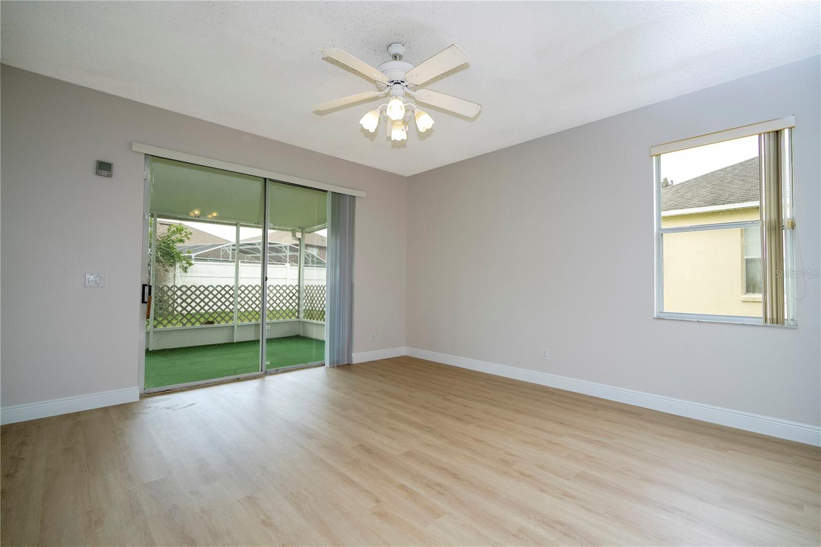 13827 Hawkeye Dr Property Photo 30