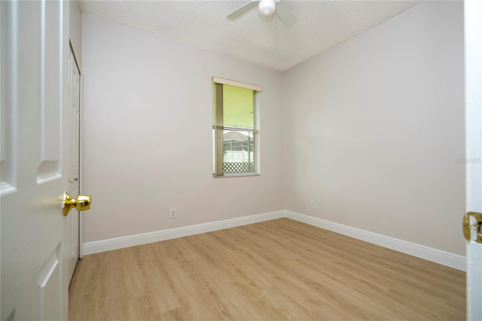 13827 Hawkeye Dr Property Photo 37