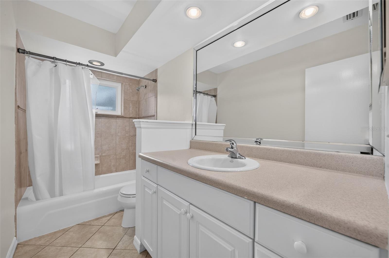 2051 Dyan Way Property Photo 25