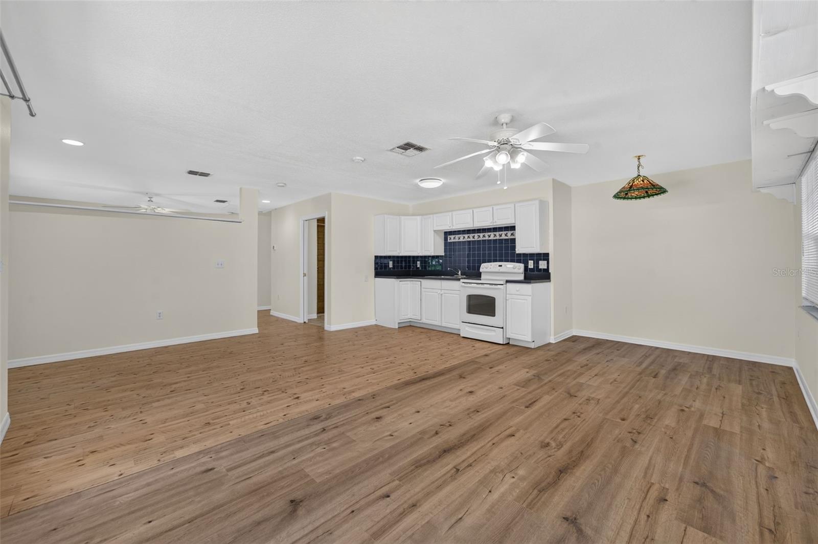 2051 Dyan Way Property Photo 31