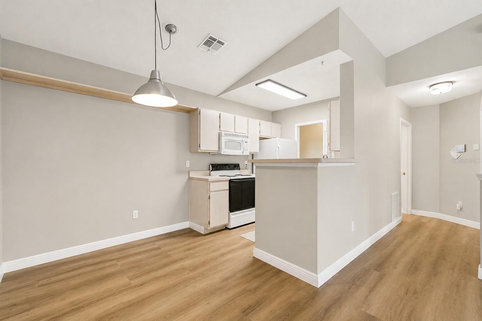 4316 S Kirkman Rd #1614 Property Photo 16