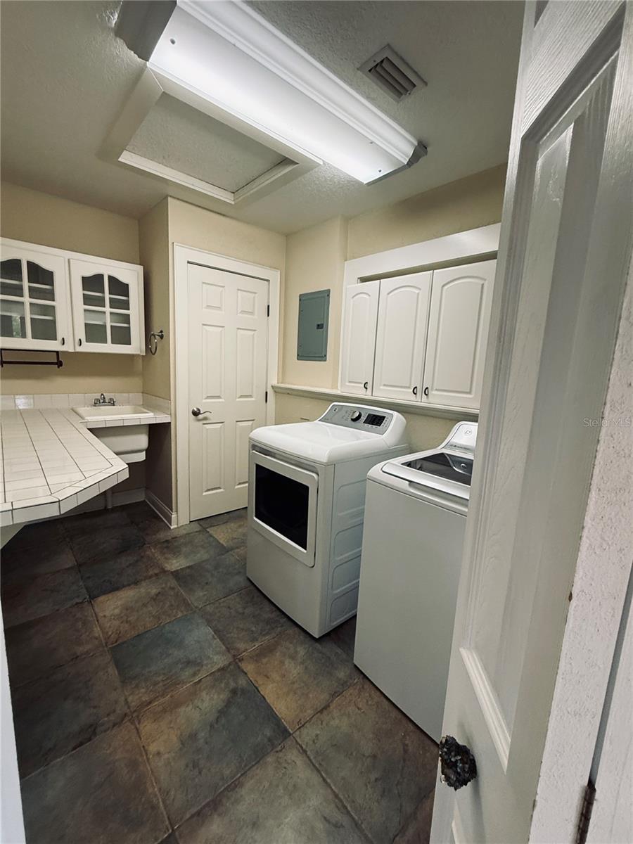 430 Gehr Ln Property Photo 25