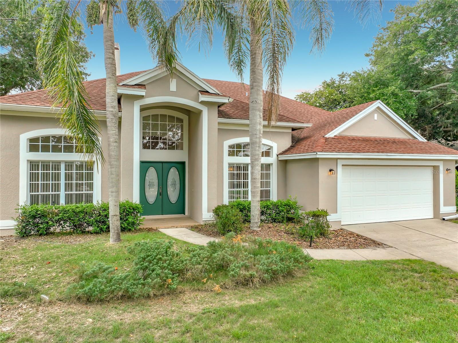 635 Long Lake Dr Property Photo 1