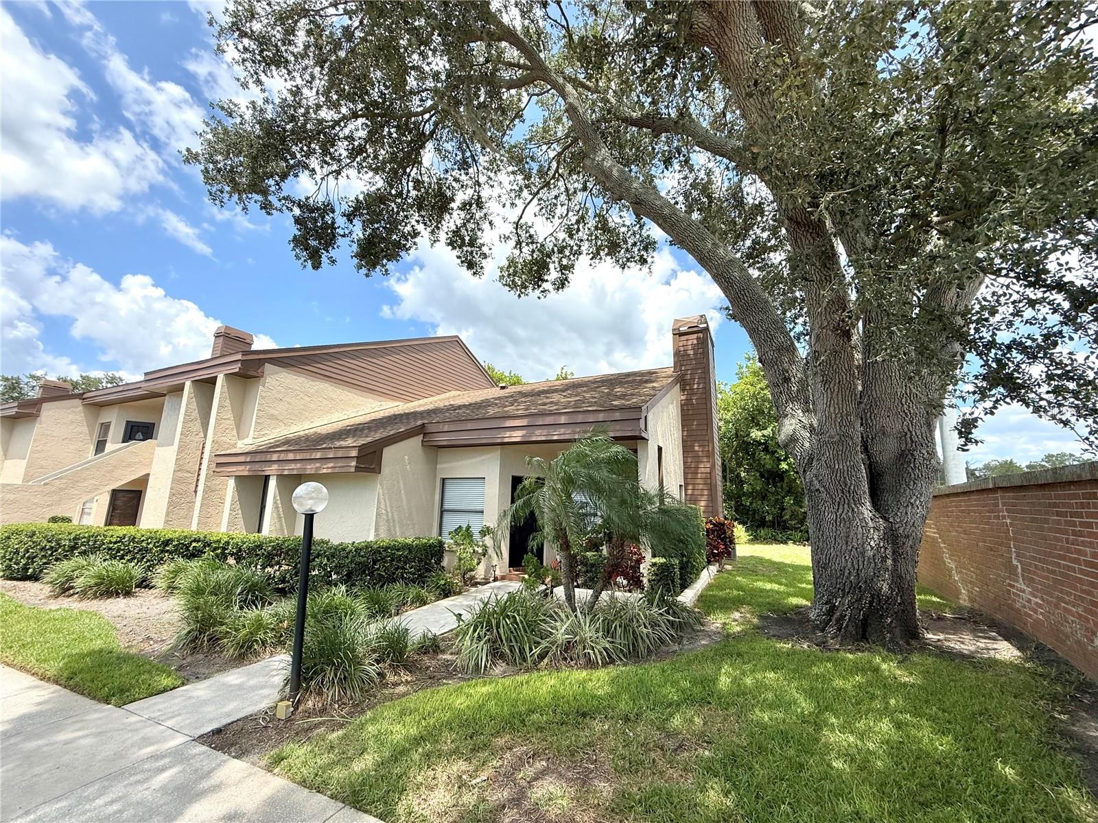 2816 Countrybrook Dr #l16 Property Photo 28