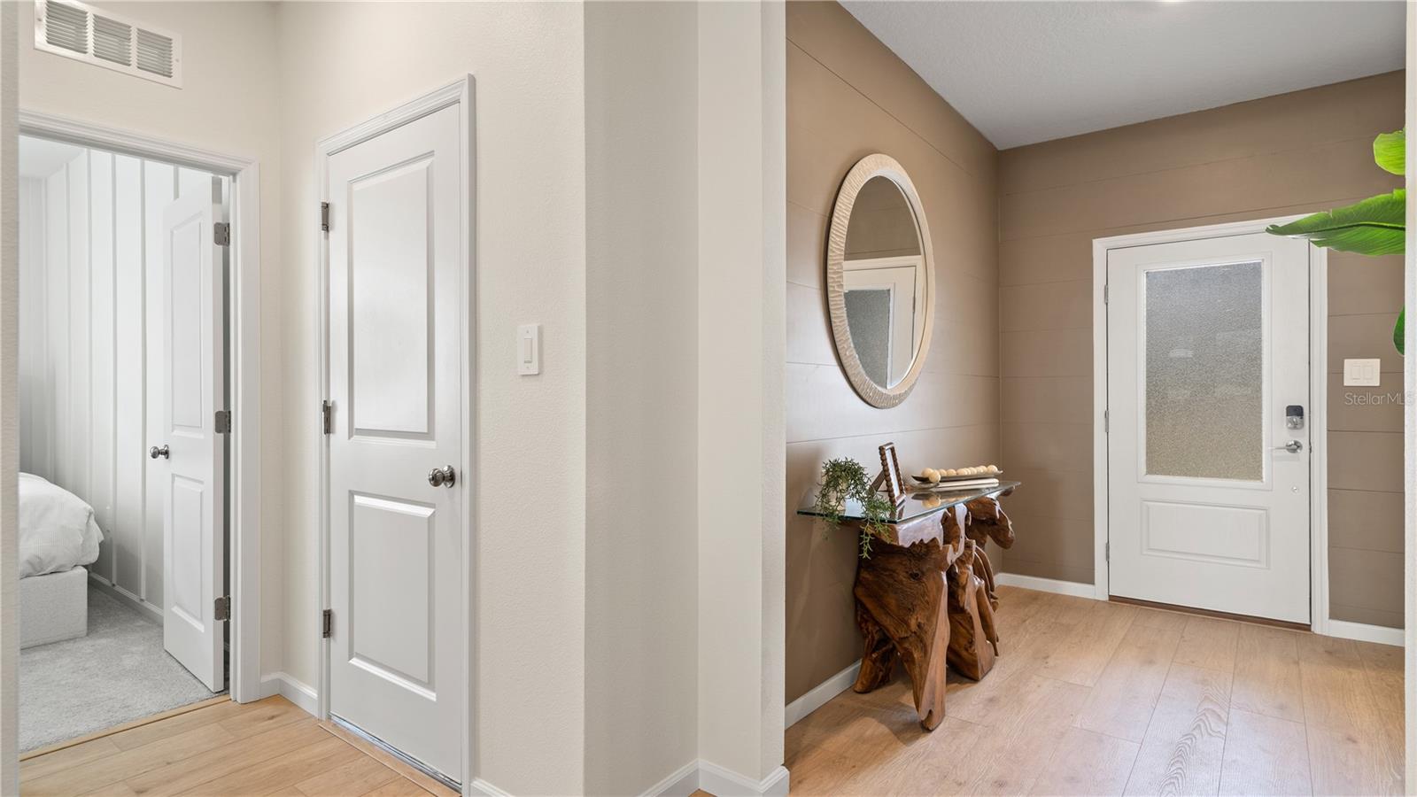 858 Tundra Loop Property Photo 2