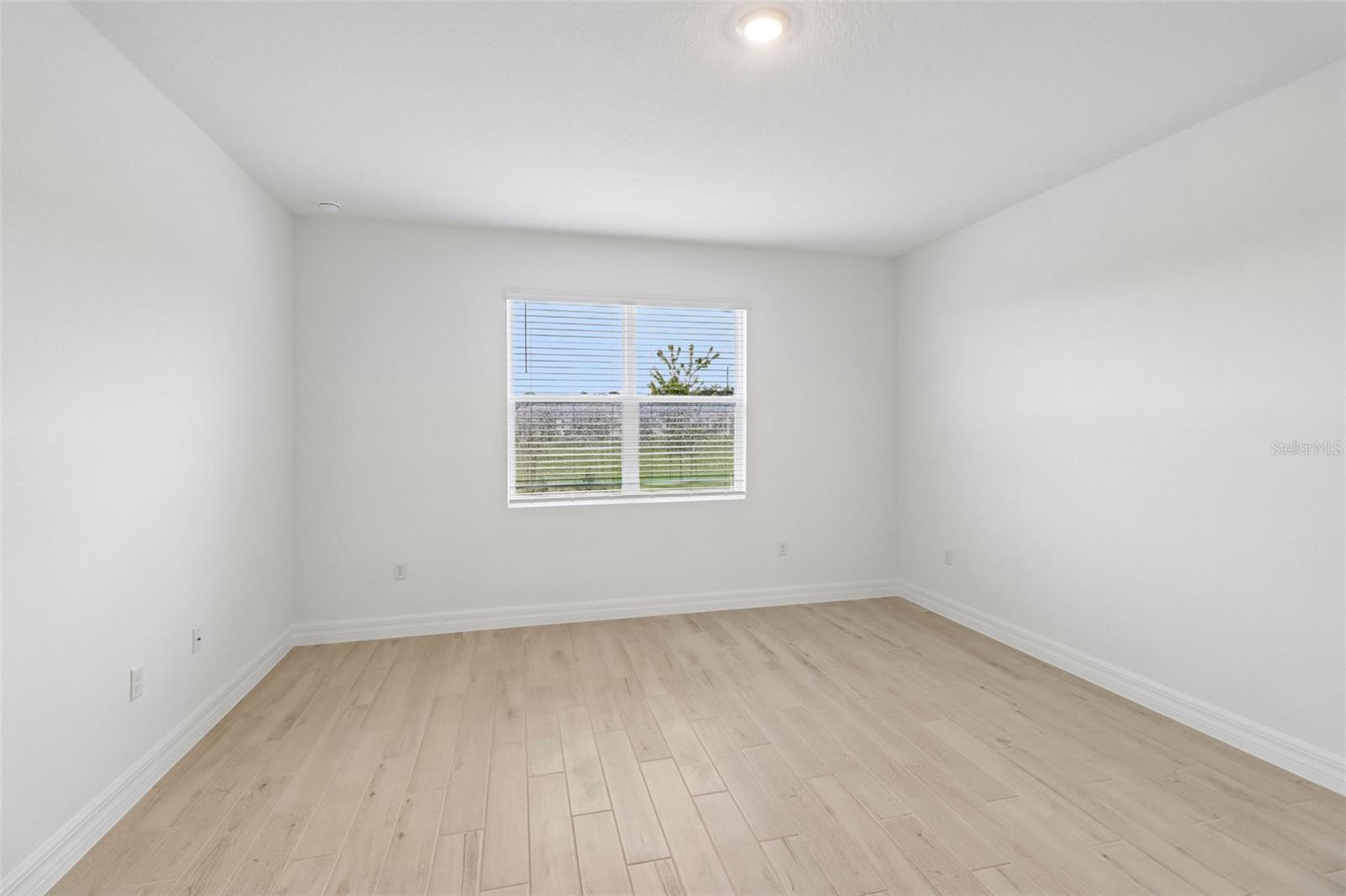 3949 Kennebunk Loop Property Photo 13