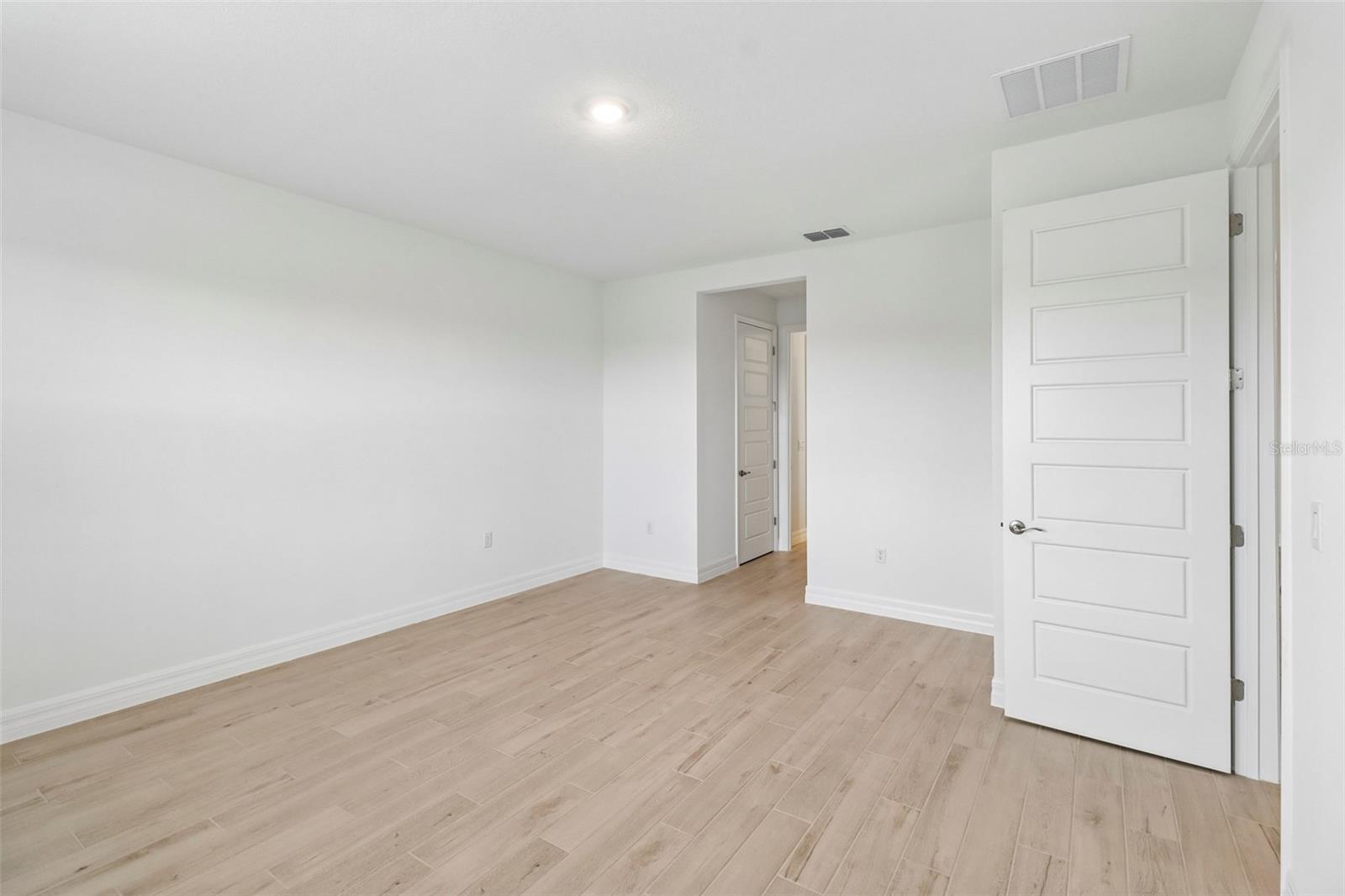 3949 Kennebunk Loop Property Photo 15