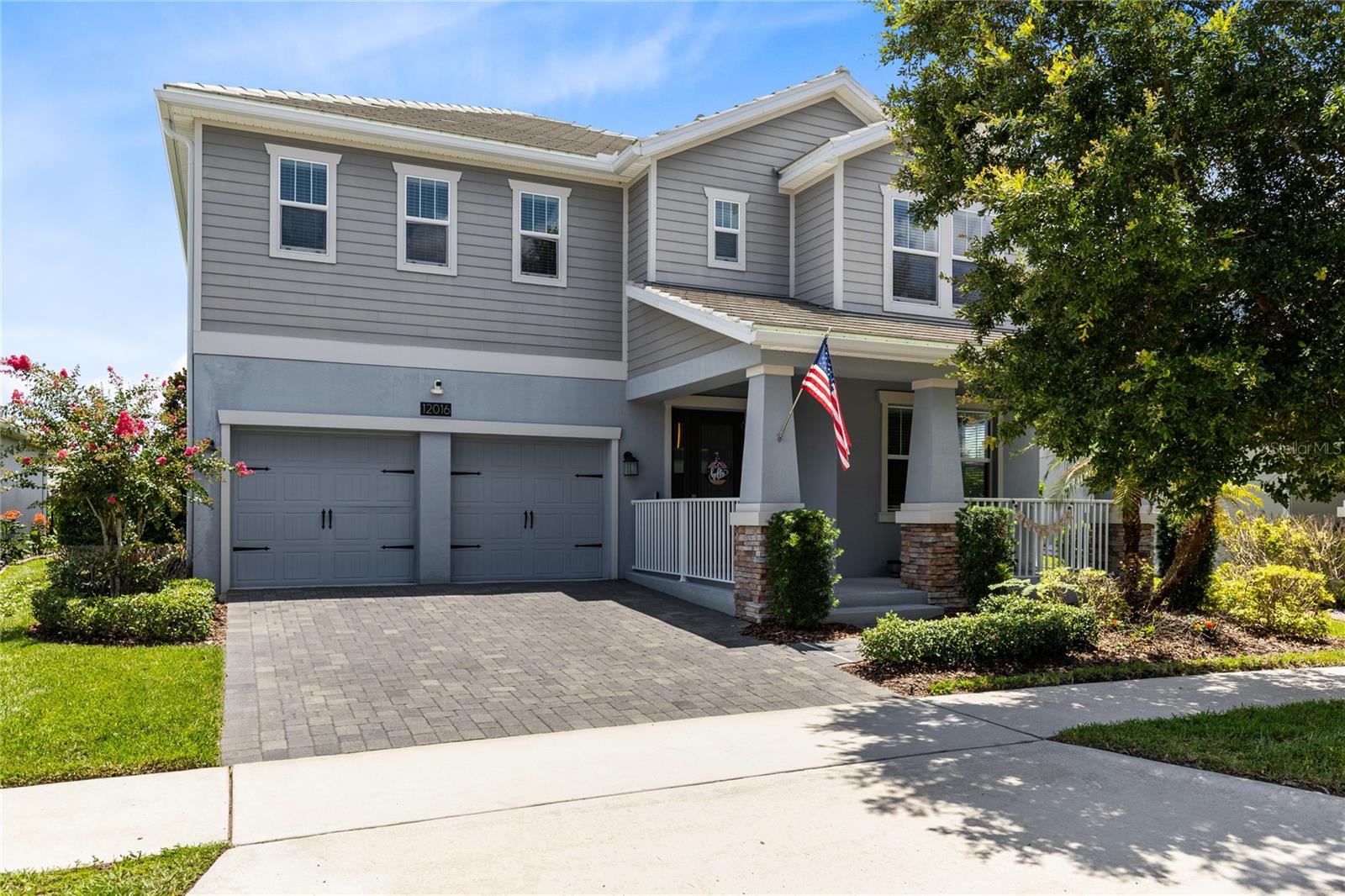 12016 Fiction Ave Property Photo 1