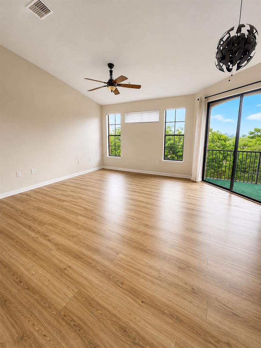 6157 Metrowest Blvd #308 Property Photo 6
