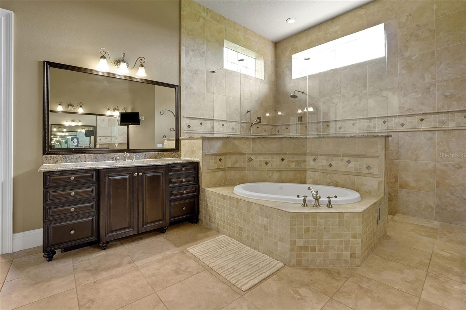 260 Spring Forest Dr Property Photo 31