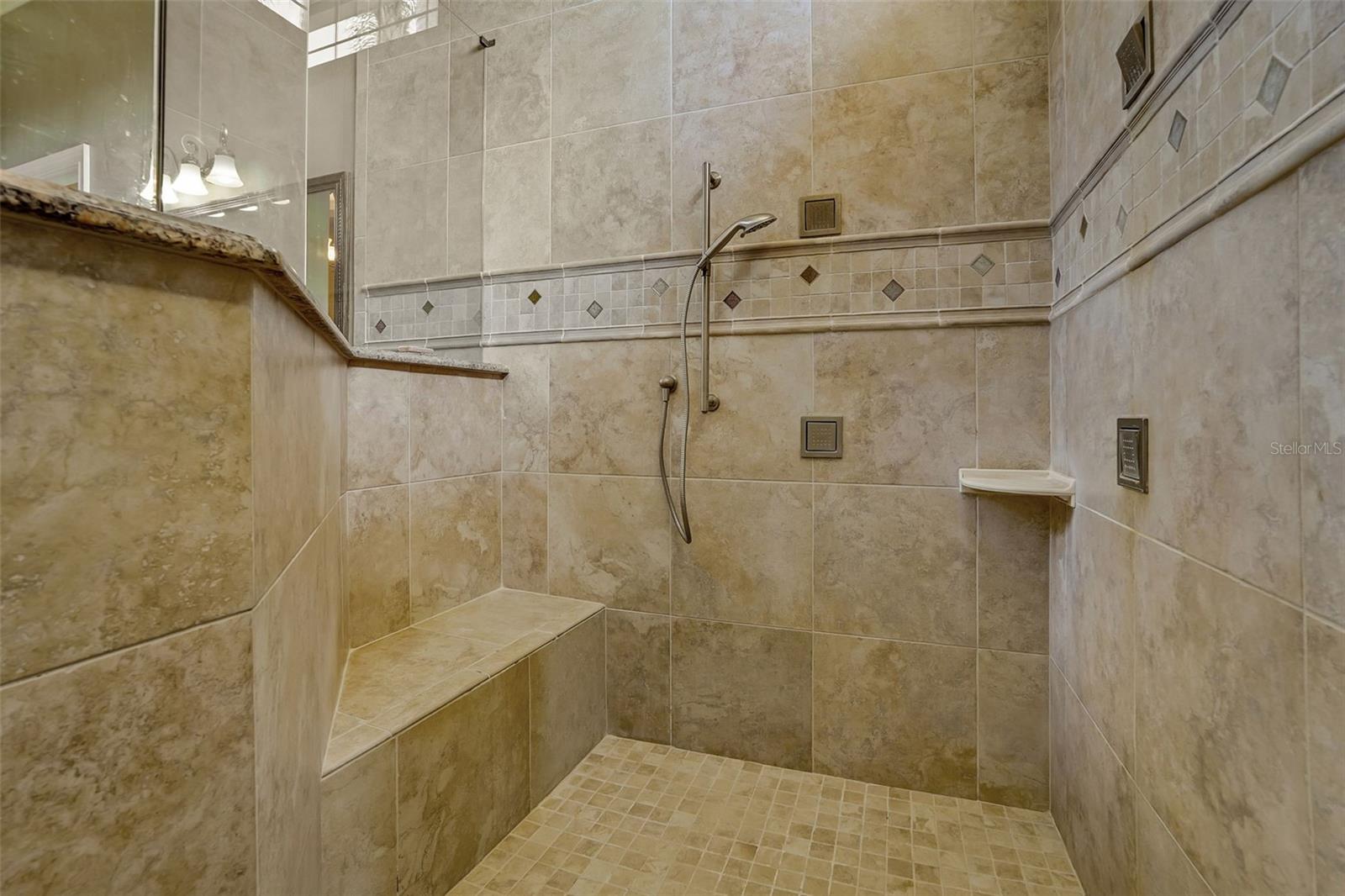 260 Spring Forest Dr Property Photo 33