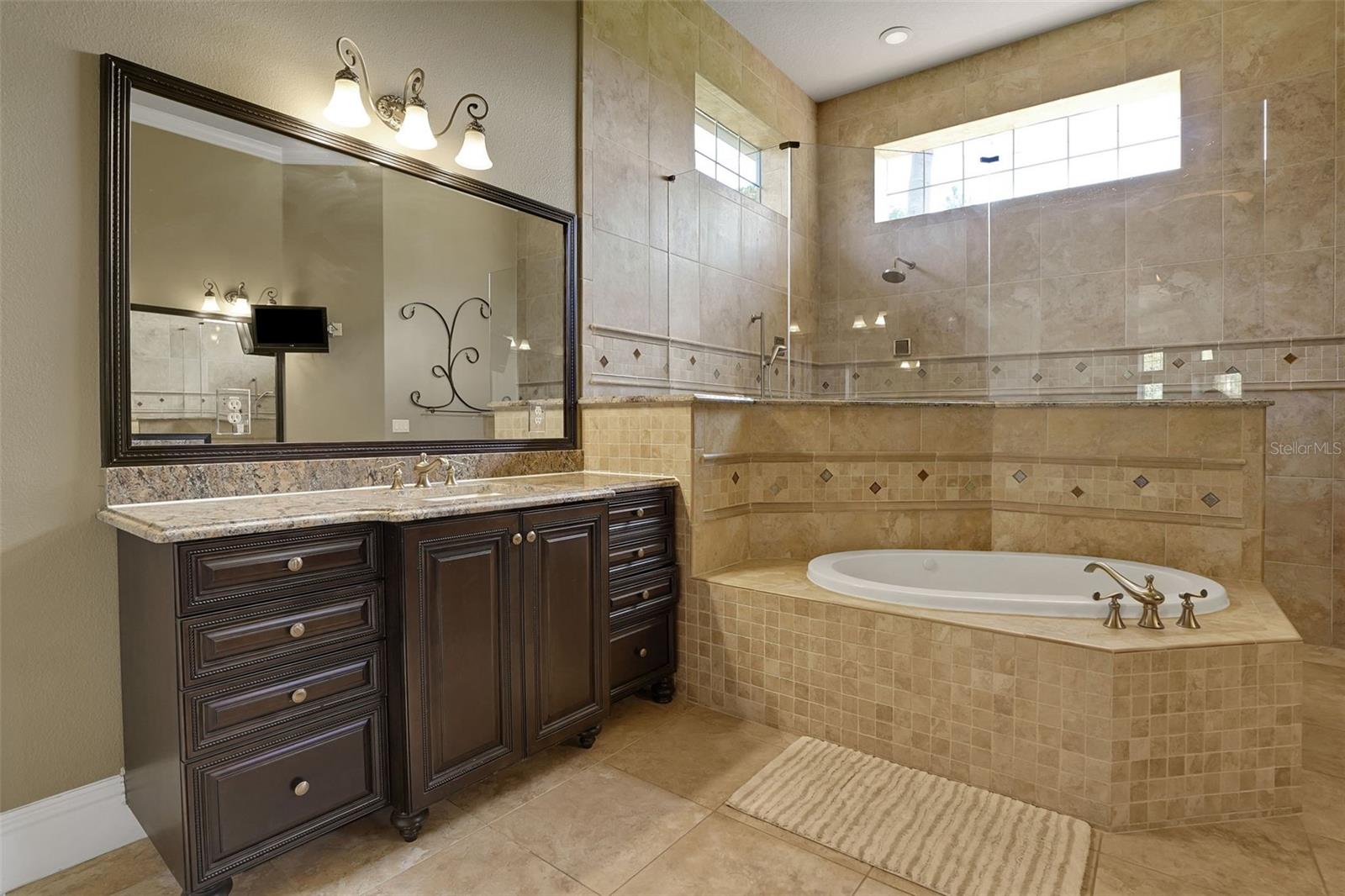 260 Spring Forest Dr Property Photo 34