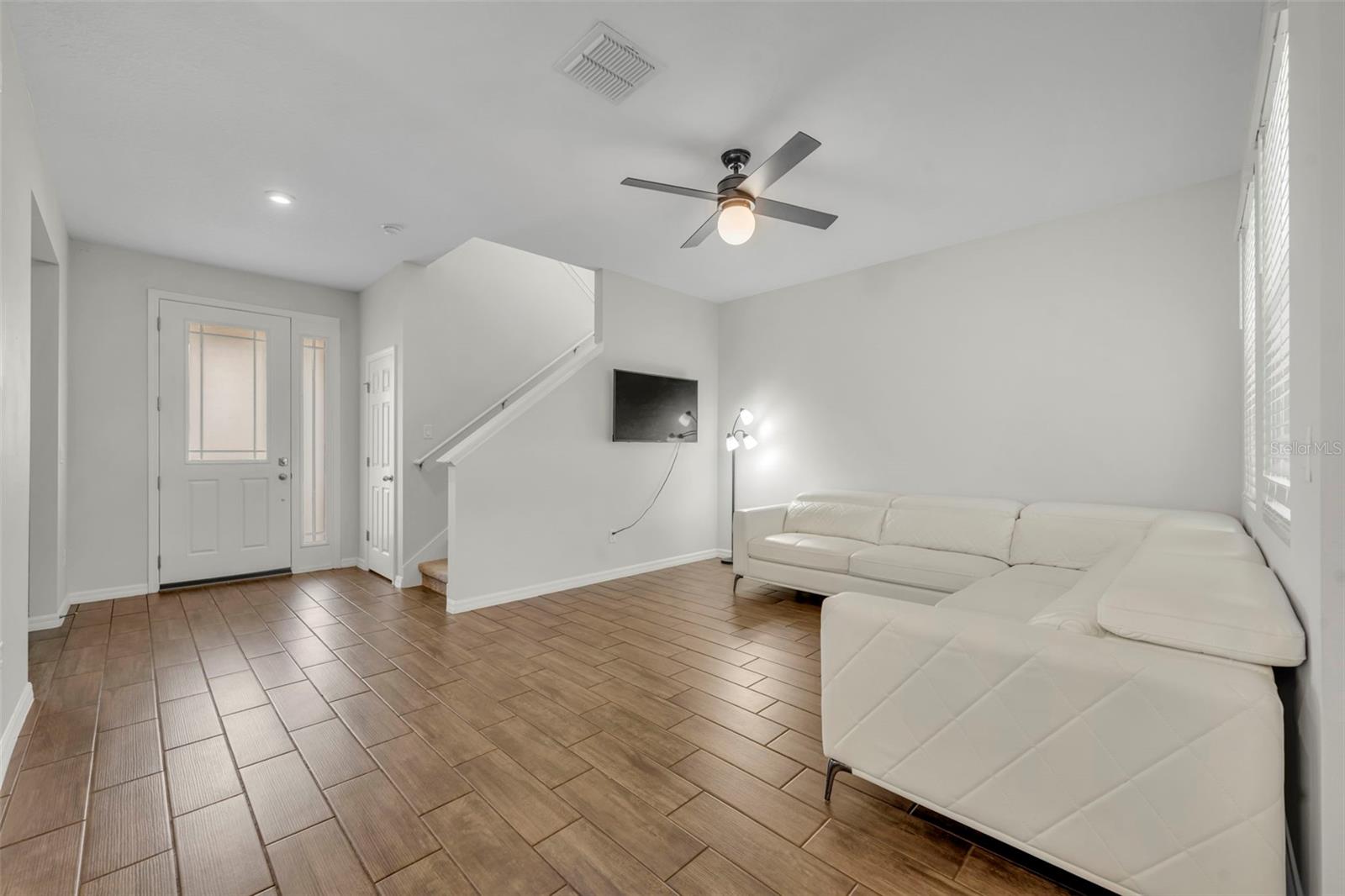 11844 Founders St Property Photo 5