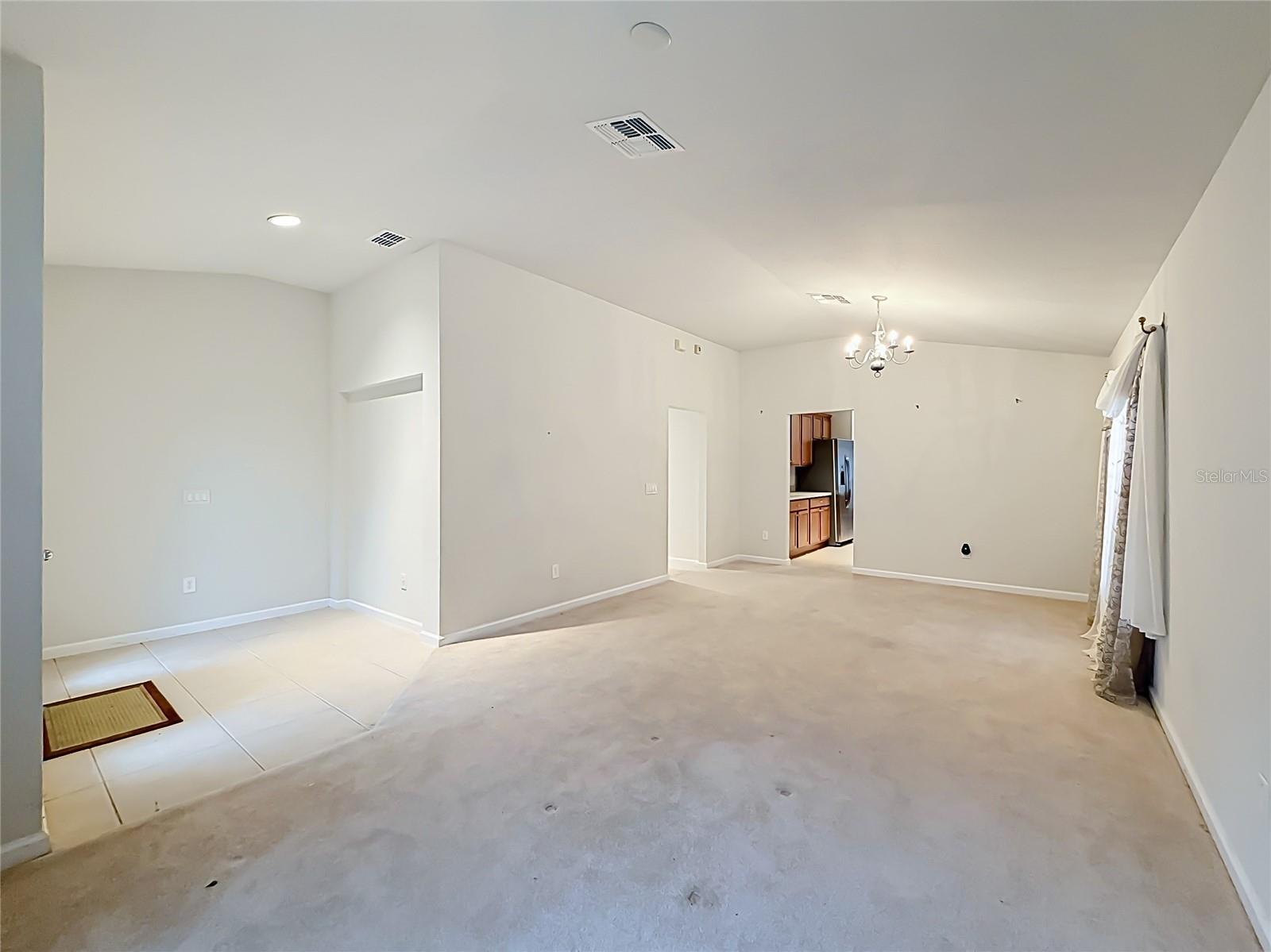 5669 Sw 40th St Property Photo 4