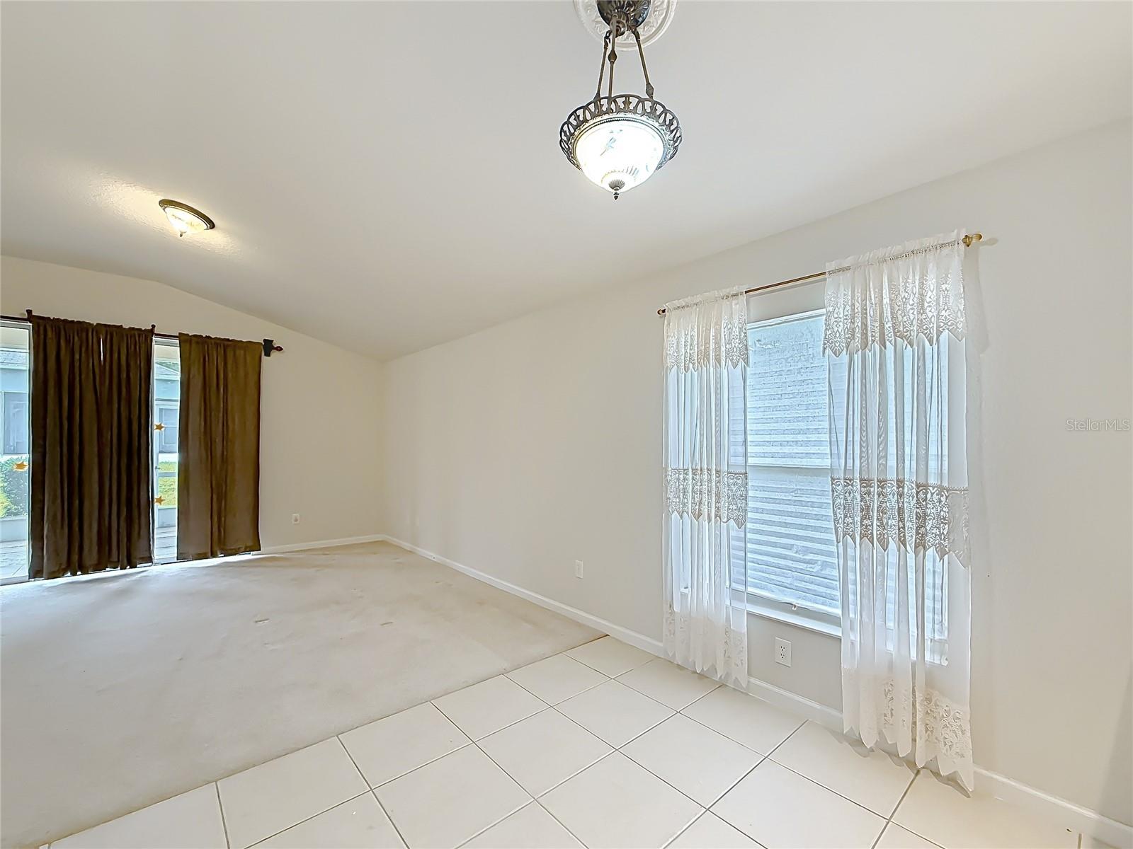 5669 Sw 40th St Property Photo 16