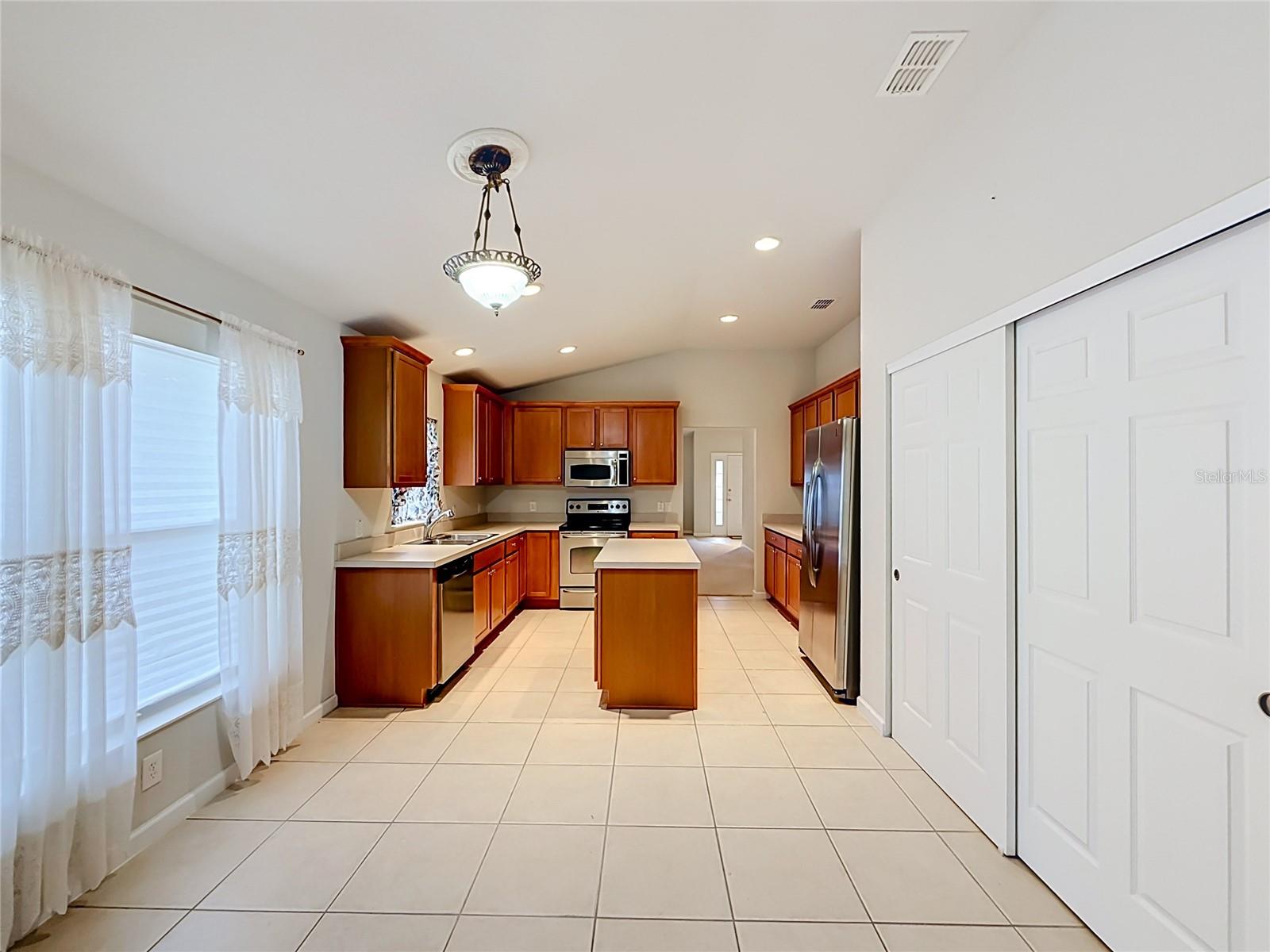 5669 Sw 40th St Property Photo 18