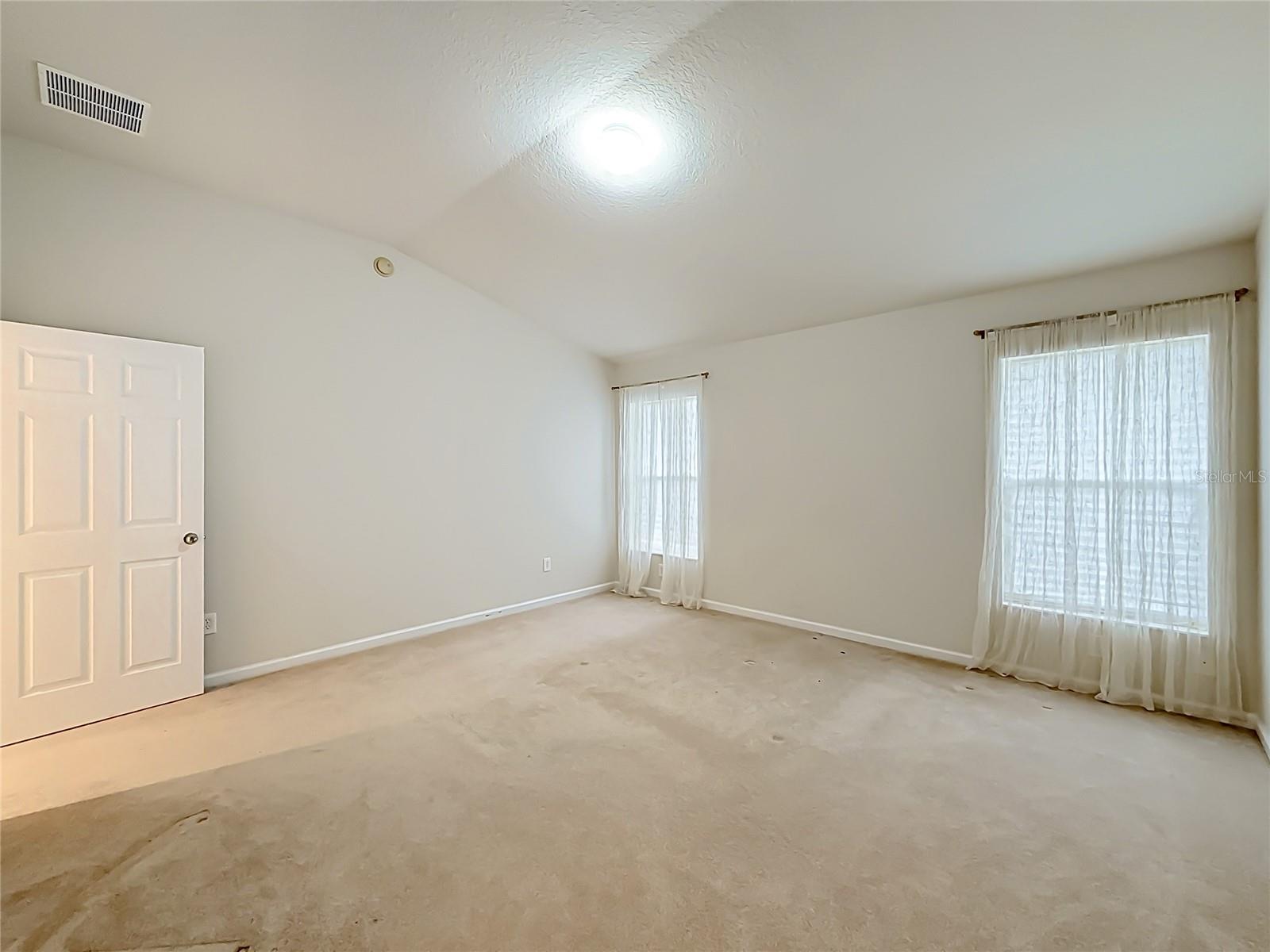 5669 Sw 40th St Property Photo 28