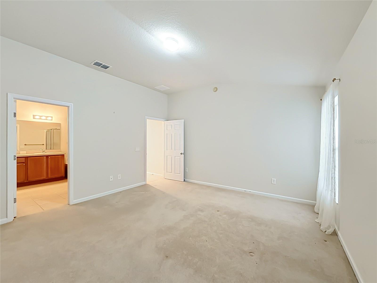5669 Sw 40th St Property Photo 29