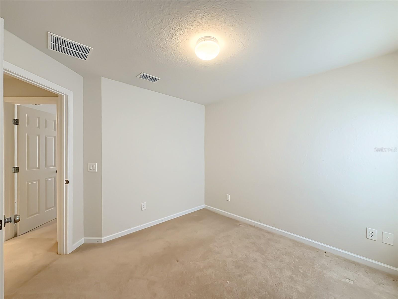 5669 Sw 40th St Property Photo 37