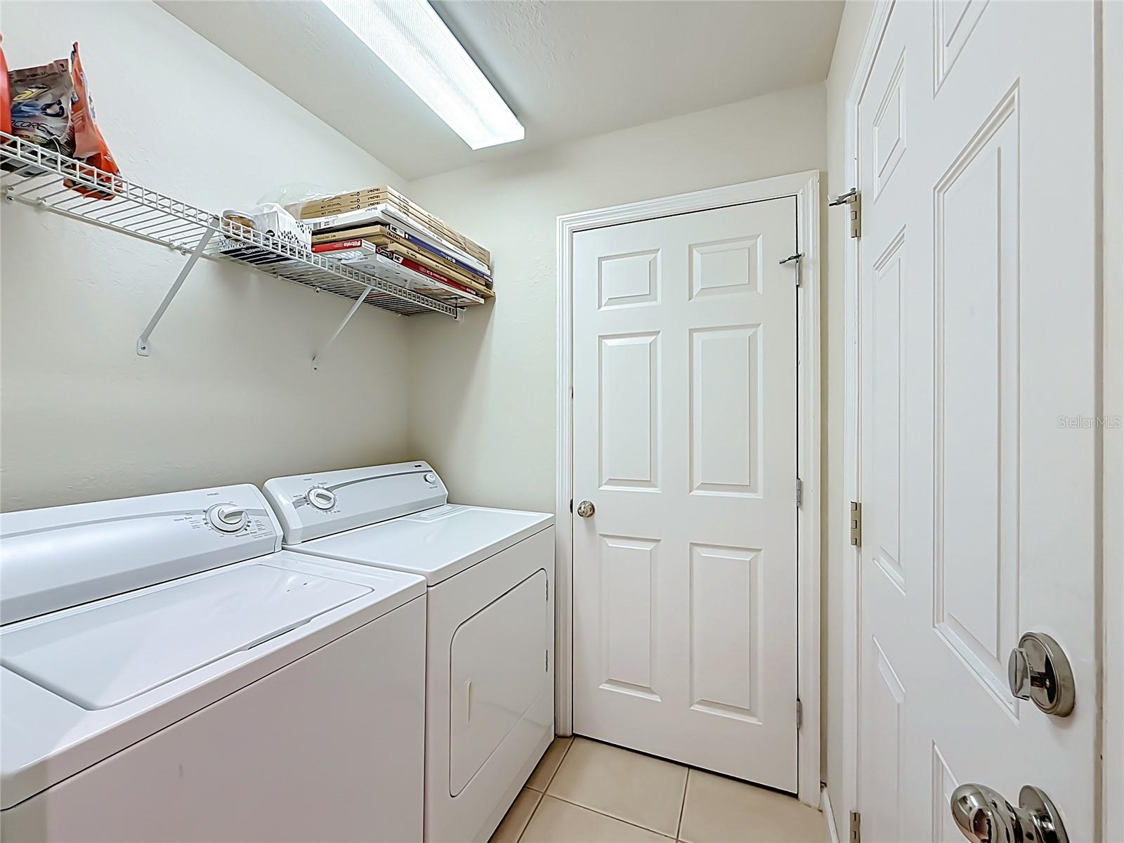 5669 Sw 40th St Property Photo 46