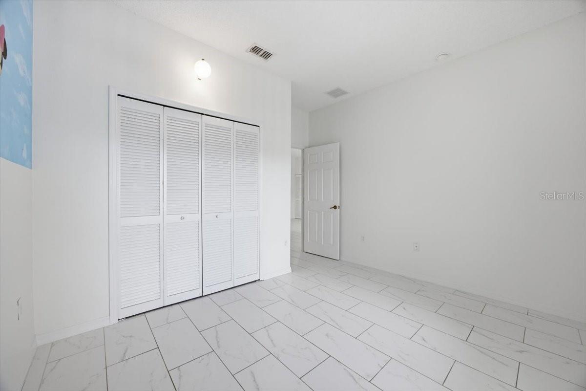 3157 Sun Lake Ct #b Property Photo 10