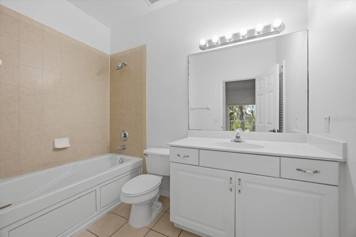 3157 Sun Lake Ct #b Property Photo 20