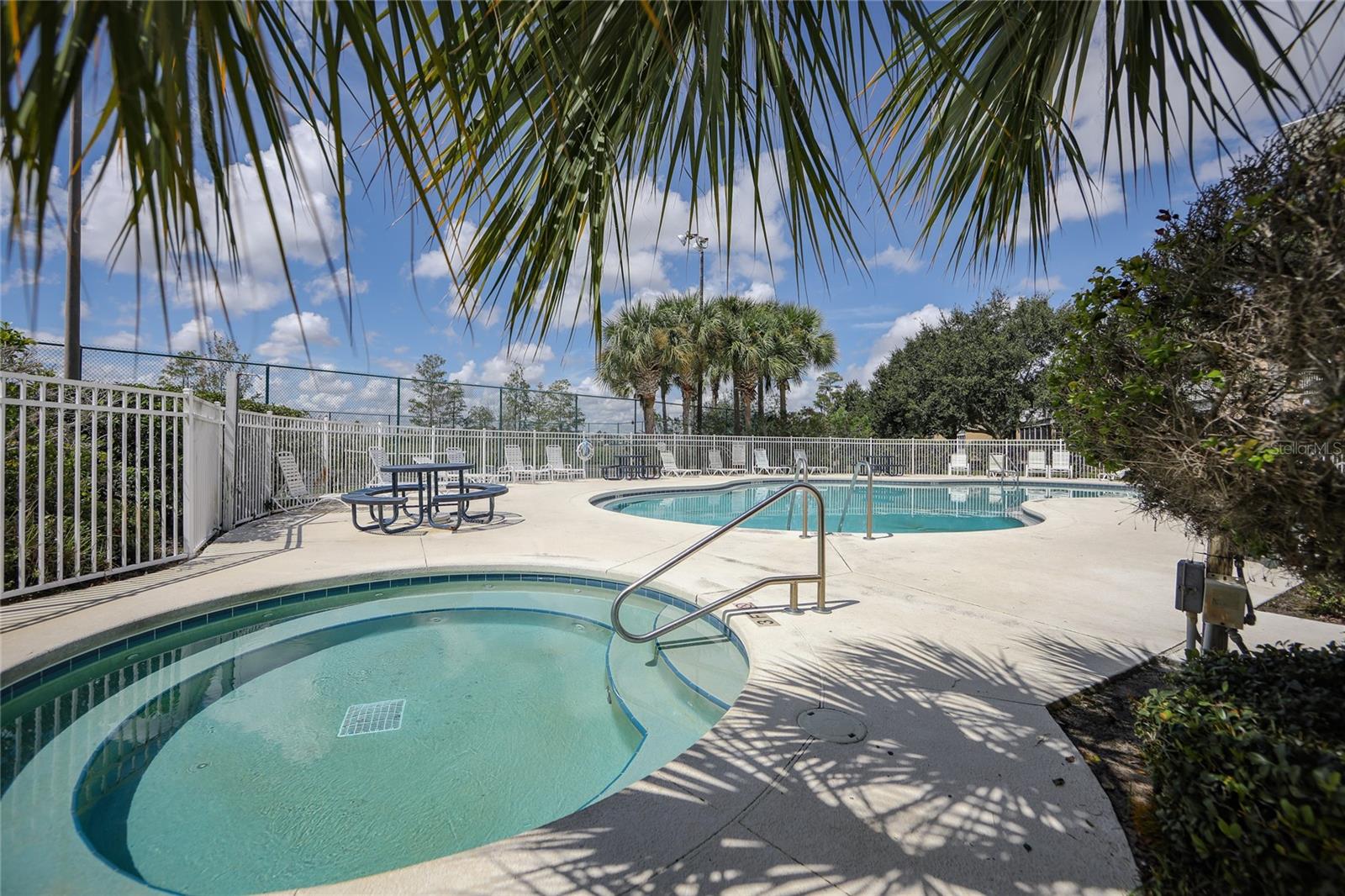 3157 Sun Lake Ct #b Property Photo 28