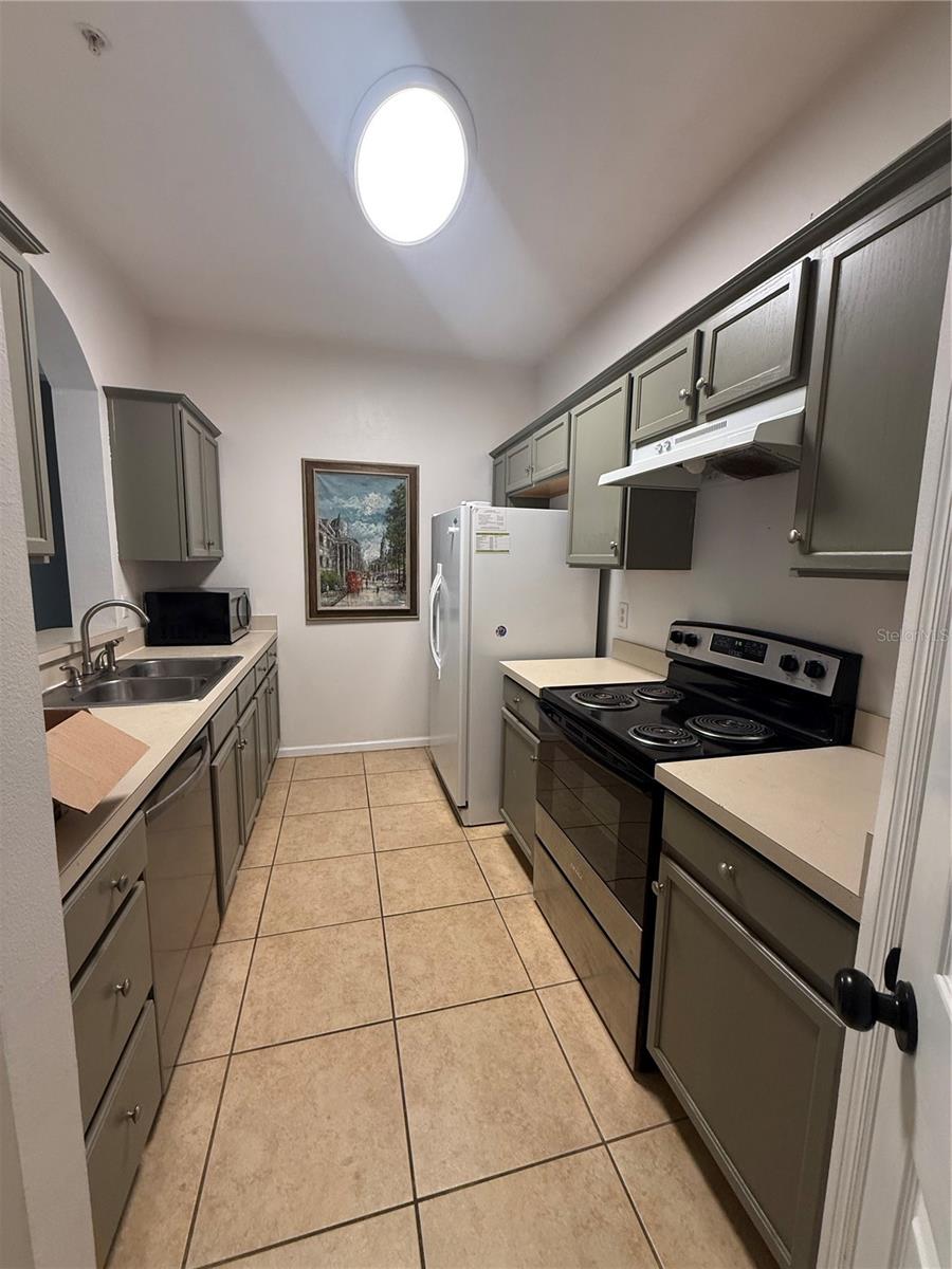 6214 Stevenson Dr #305 Property Photo 9