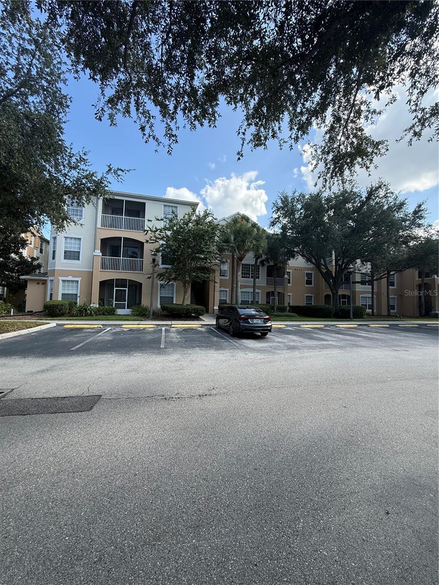6214 Stevenson Dr #305 Property Photo 27