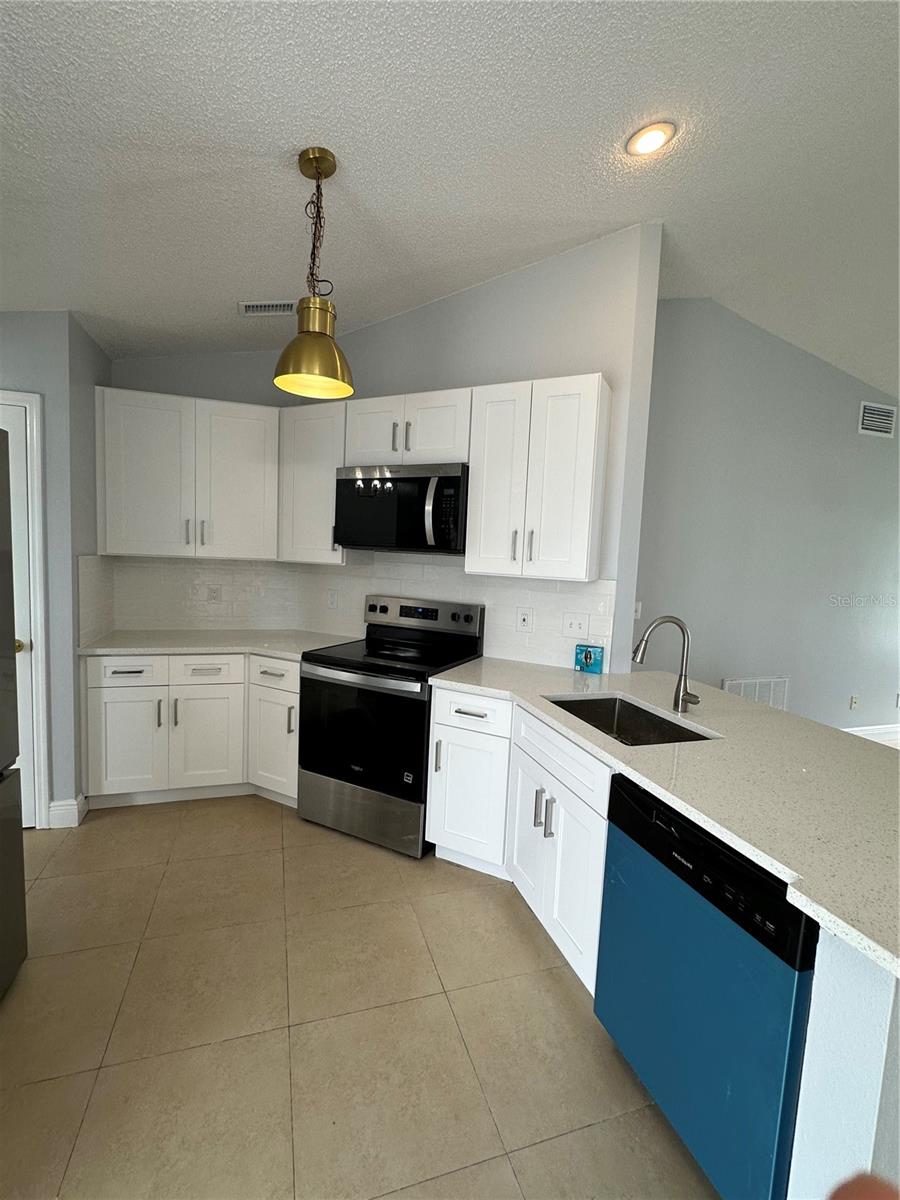 3119 Fairfield Dr Property Photo 11
