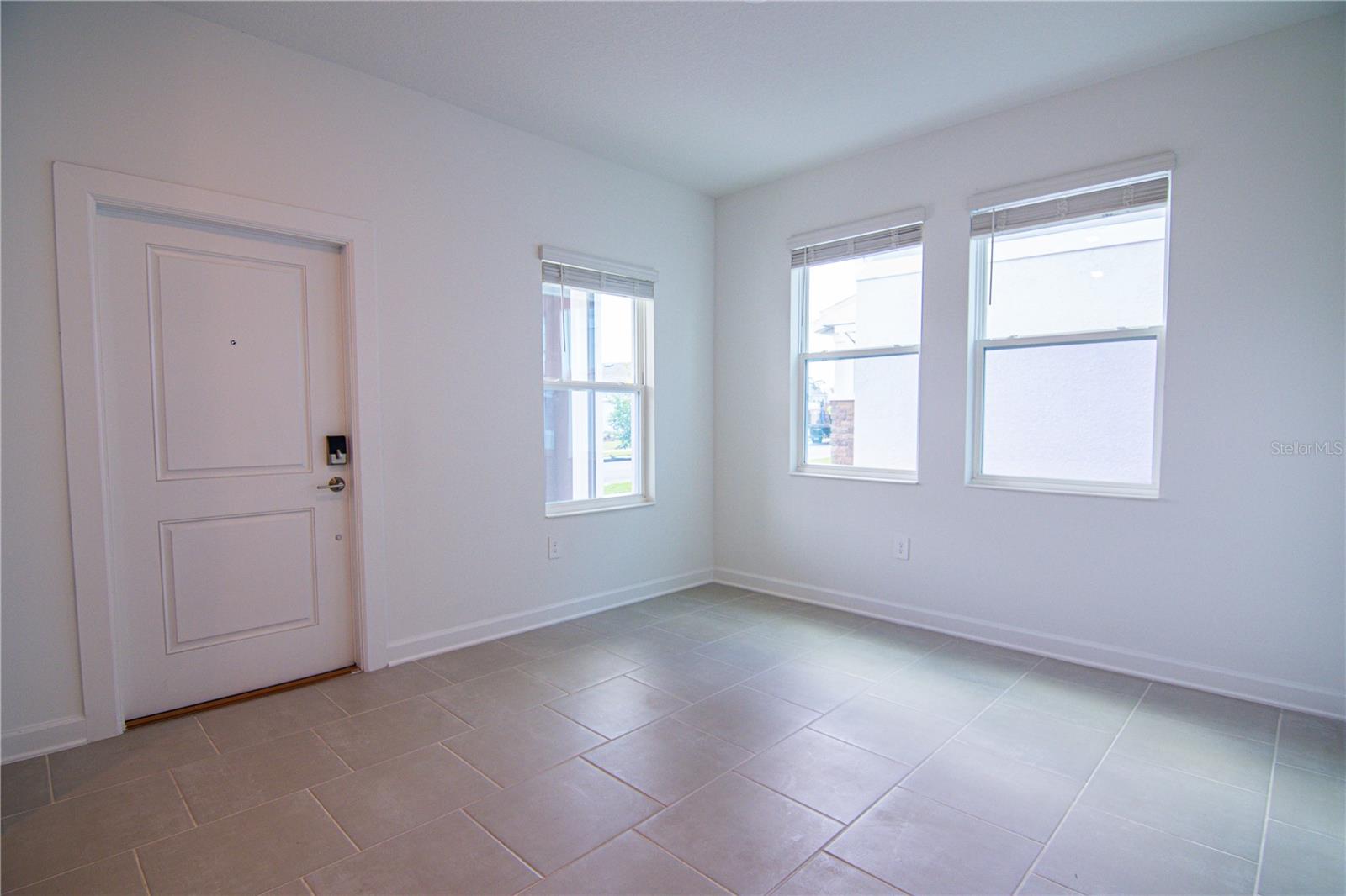 3106 Park Vale Rd Property Photo 2