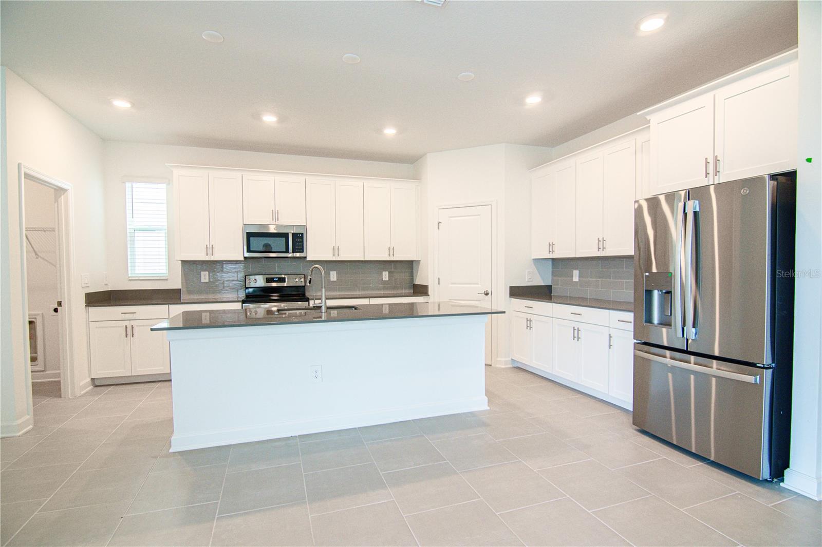 3106 Park Vale Rd Property Photo 6