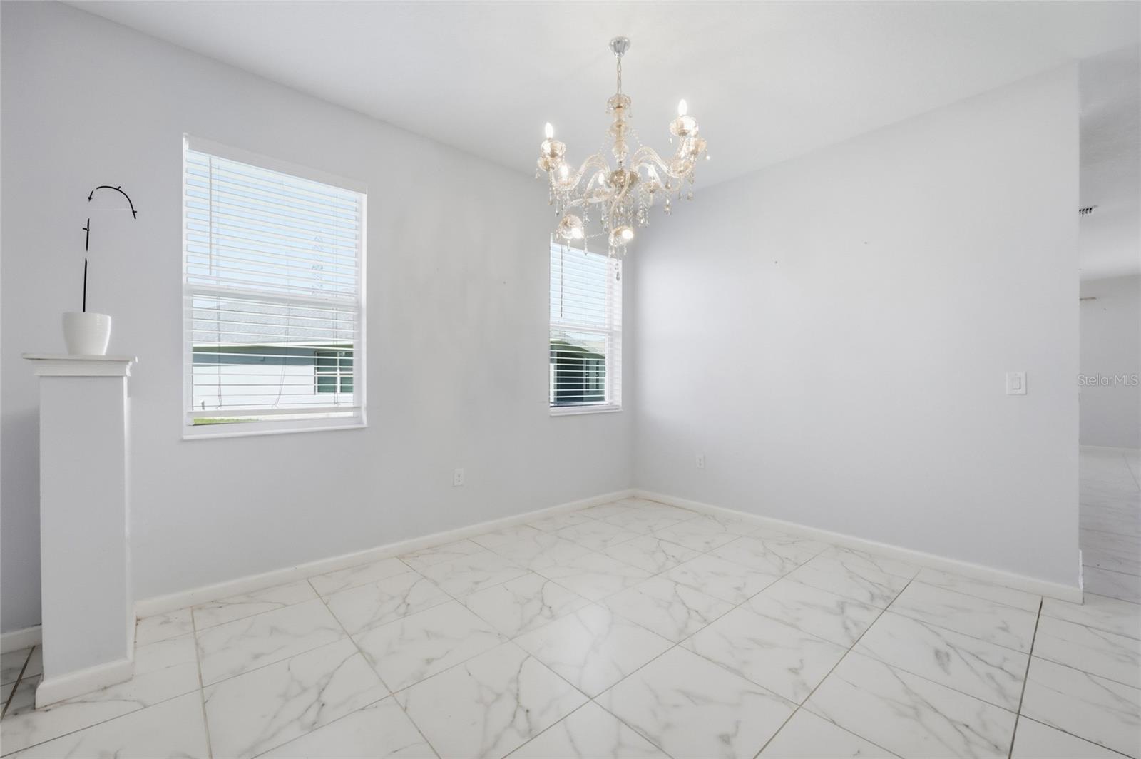 2252 Rush Bay Way Property Photo 6