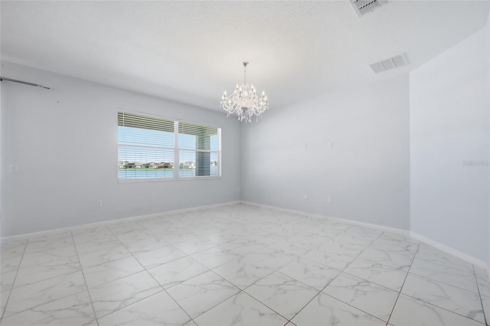 2252 Rush Bay Way Property Photo 14