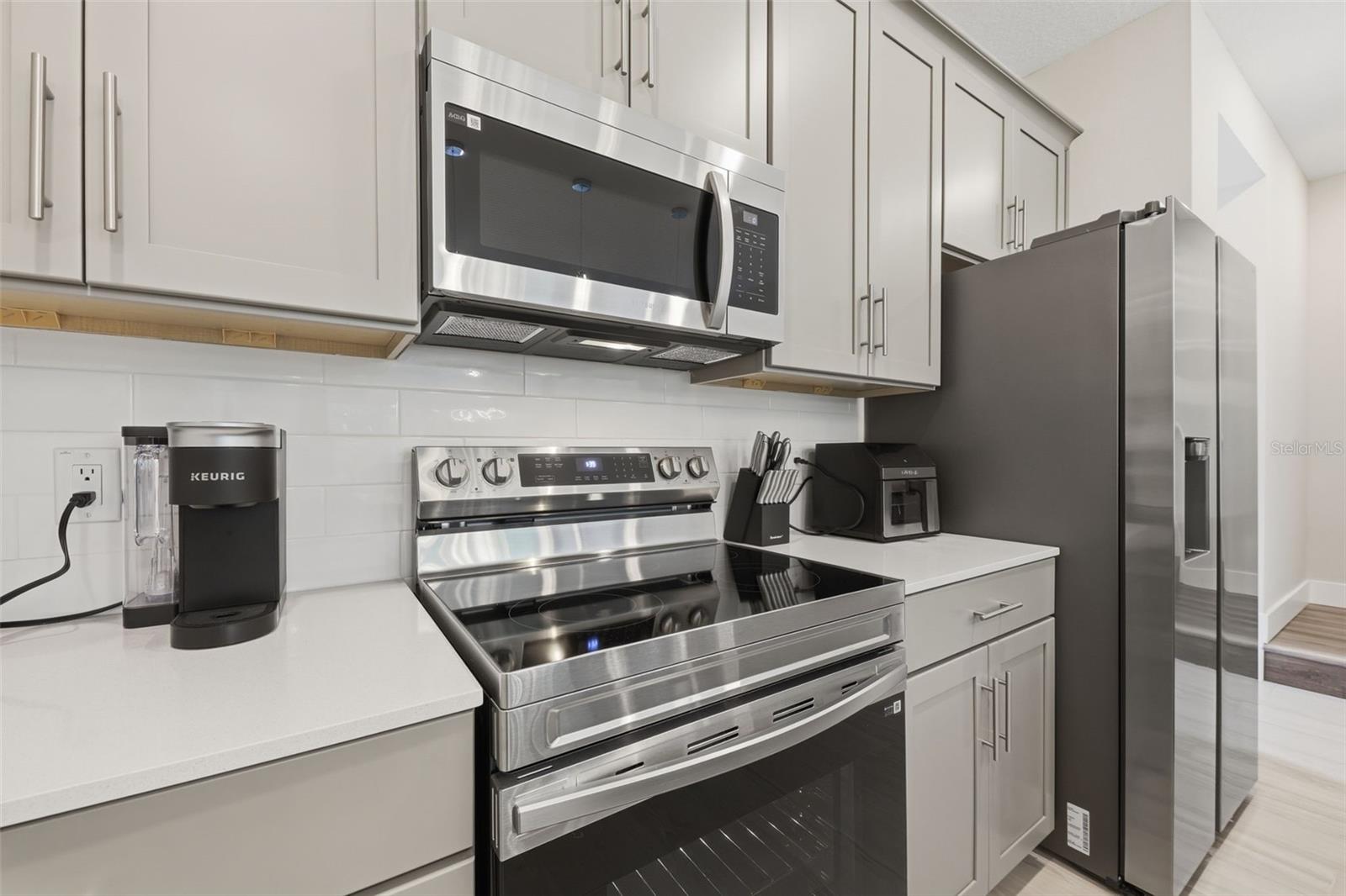 1216 Royal View Ter Property Photo 11