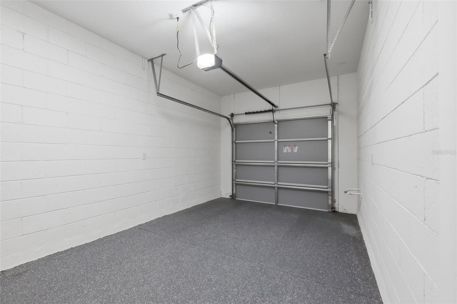 1216 Royal View Ter Property Photo 12
