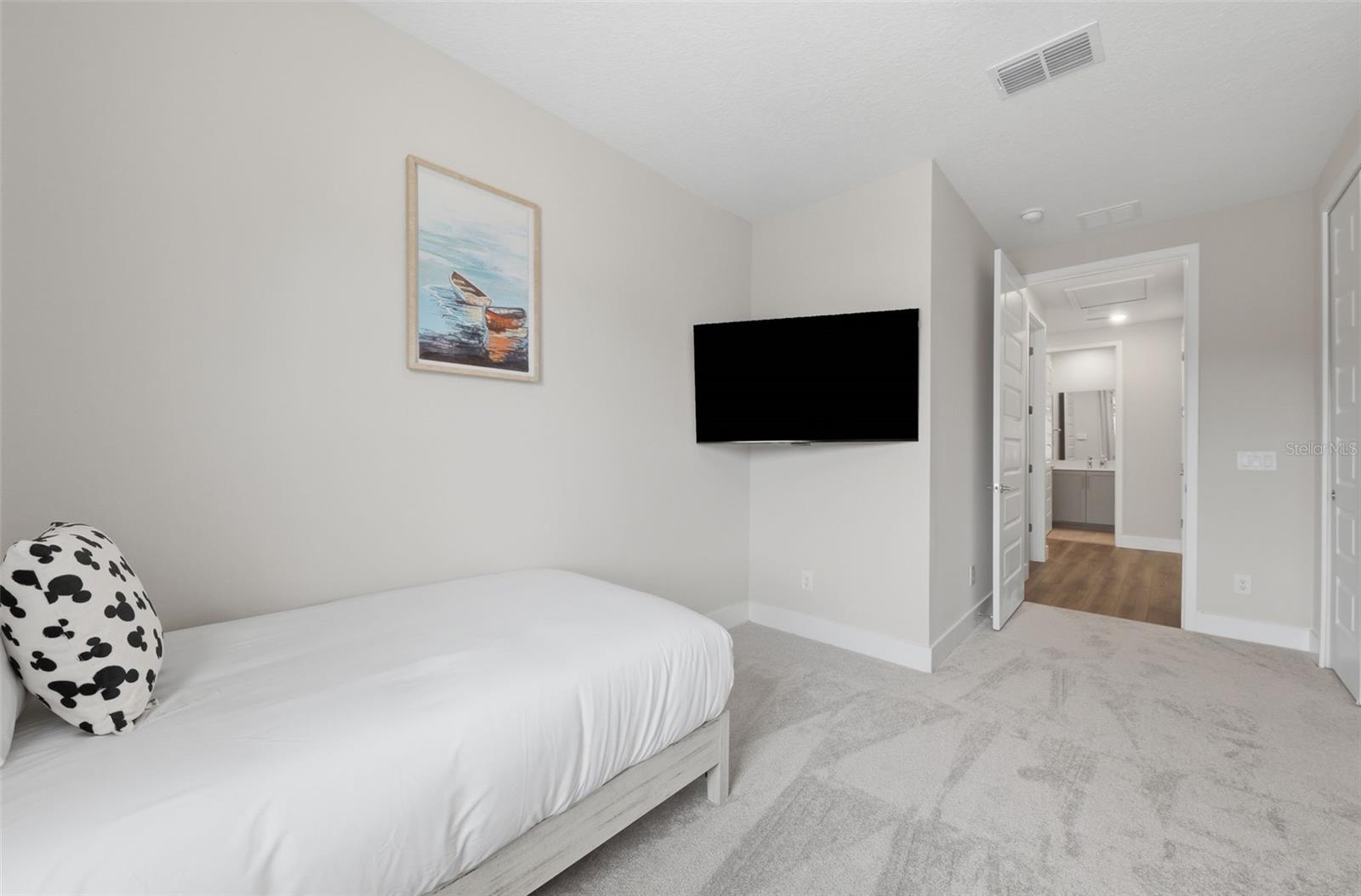 1216 Royal View Ter Property Photo 25