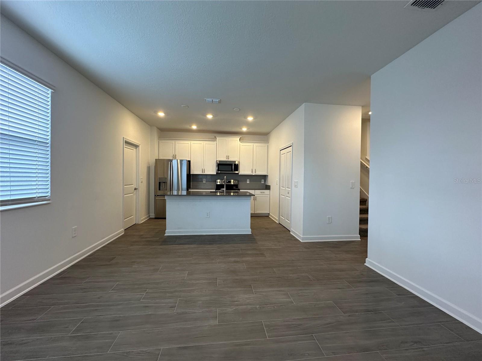 3118 Addison Blvd Property Photo 4